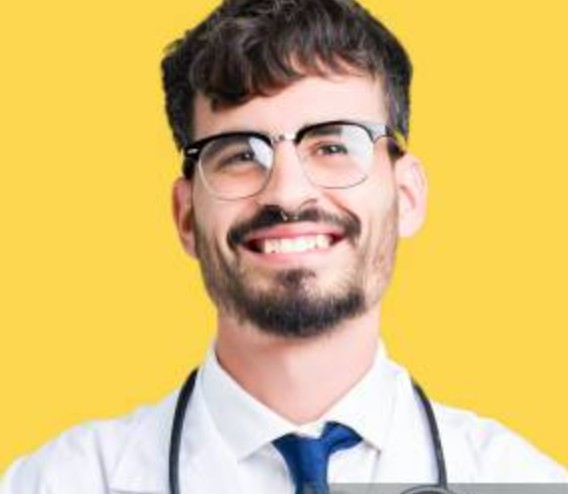 Dr. Martín Vargas